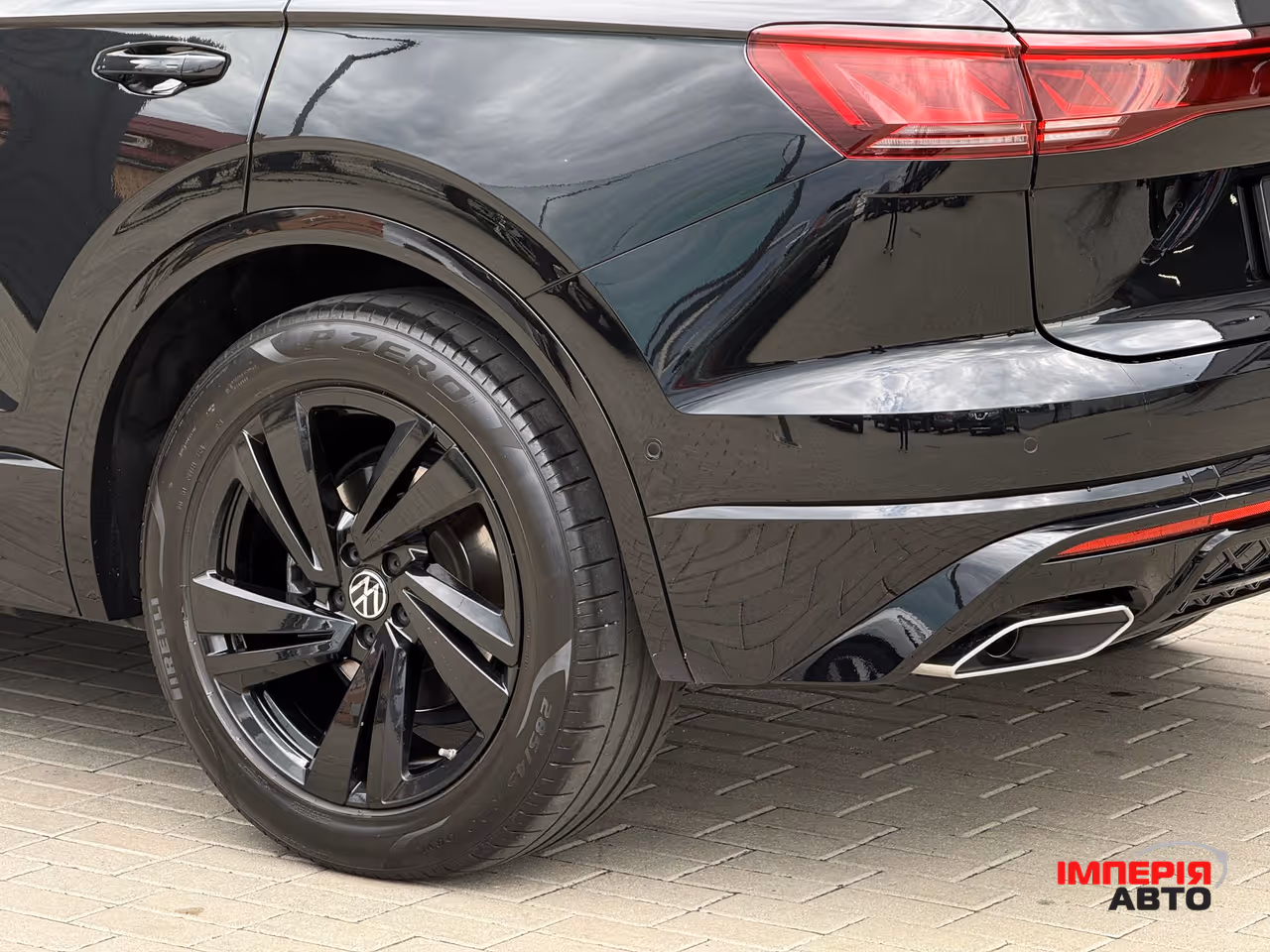 Volkswagen Touareg - фото 24