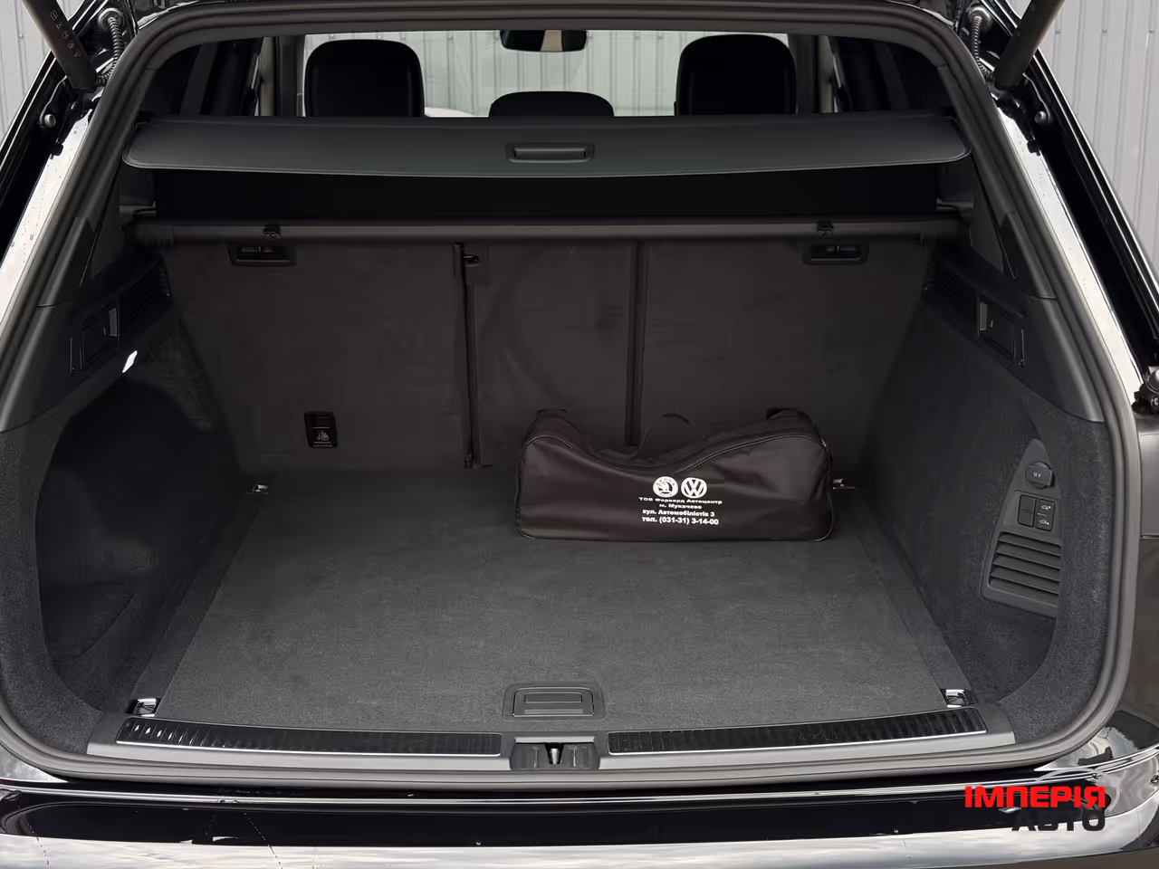 Volkswagen Touareg - фото 27