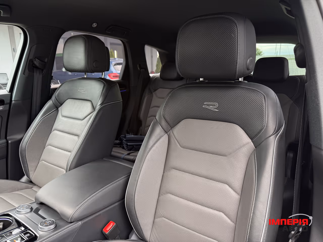 Volkswagen Touareg - фото 50