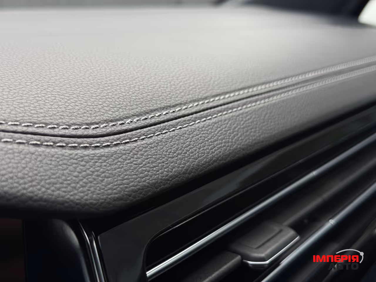 Volkswagen Touareg - фото 68