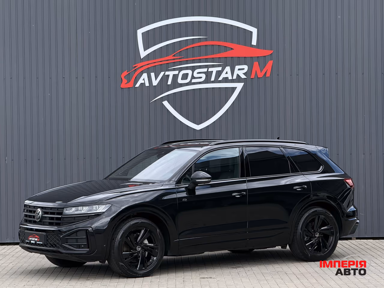 Volkswagen Touareg - фото 1