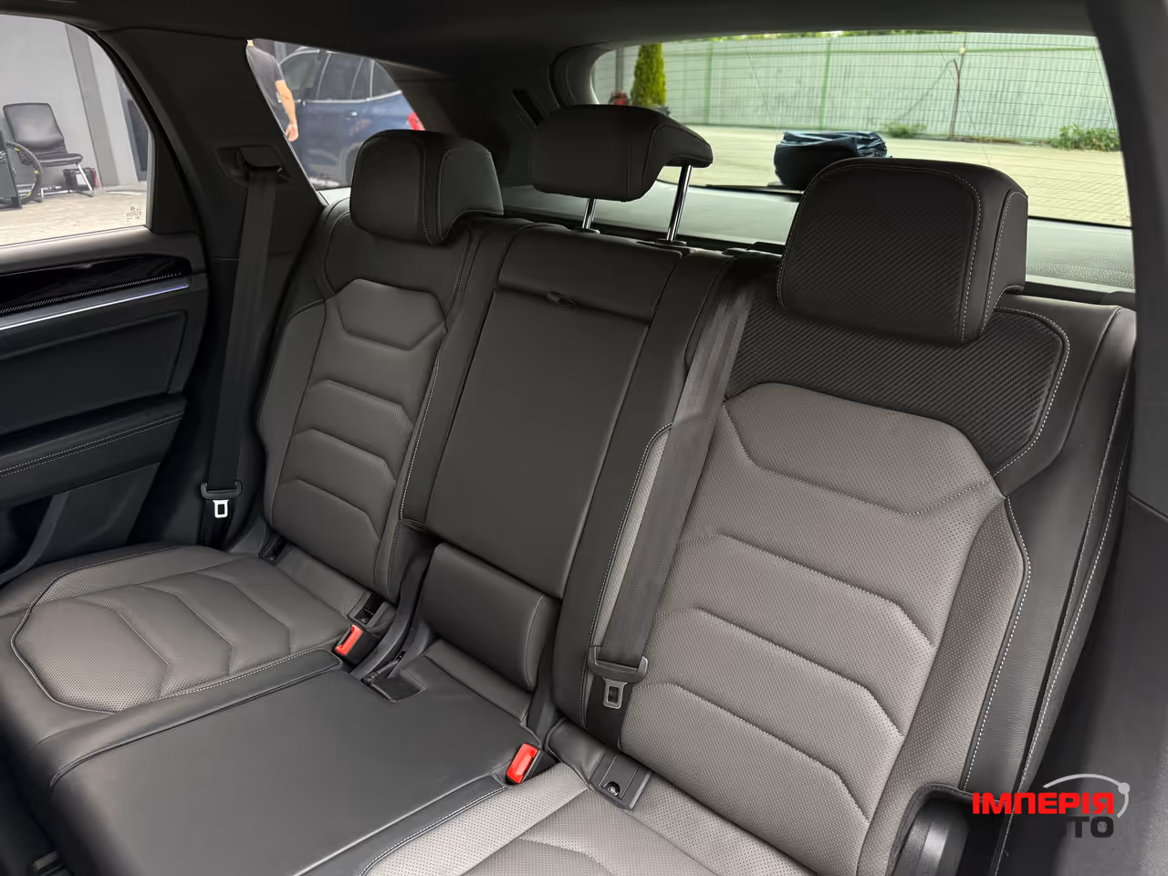 Volkswagen Touareg - фото 35