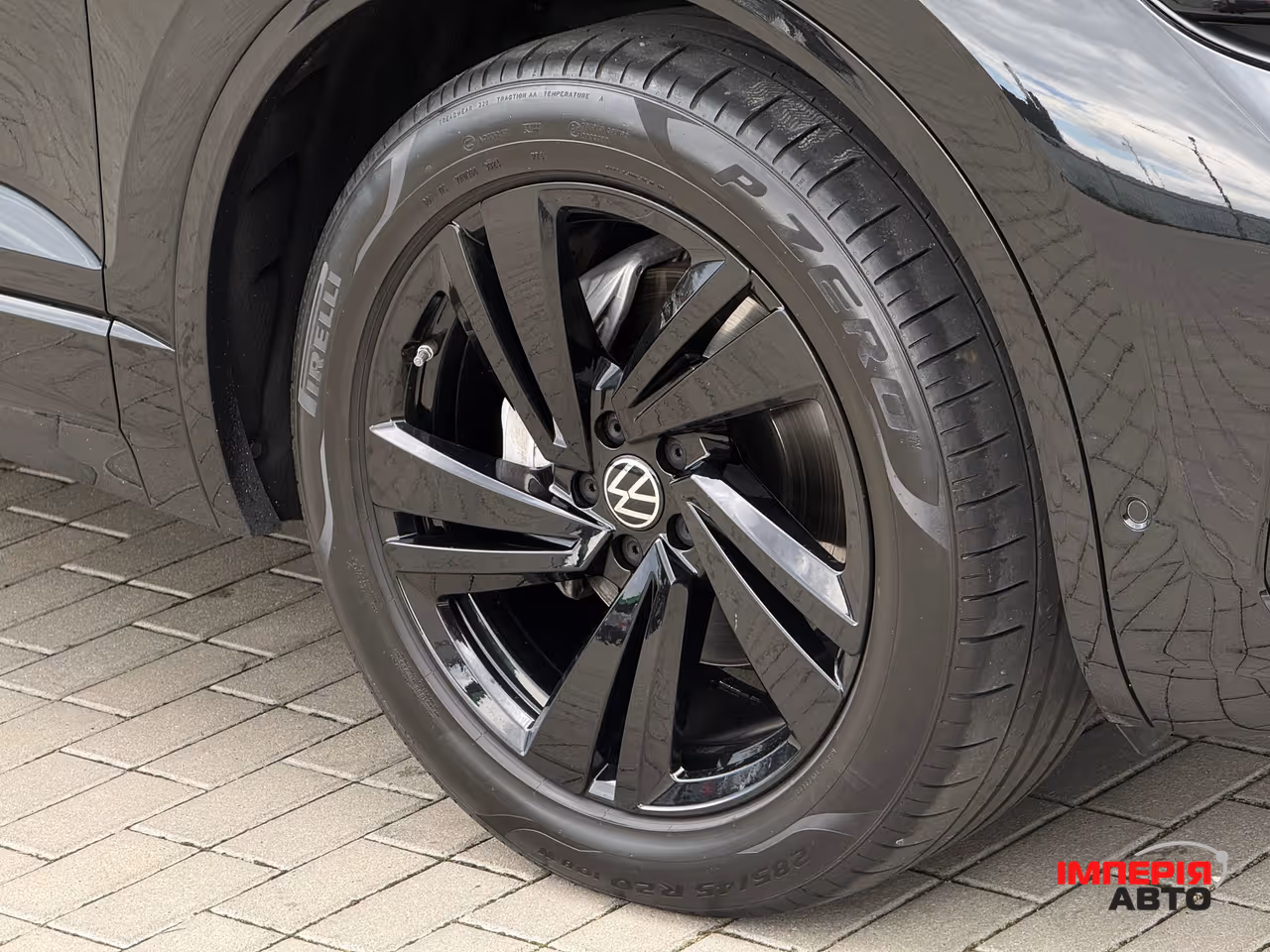Volkswagen Touareg - фото 20