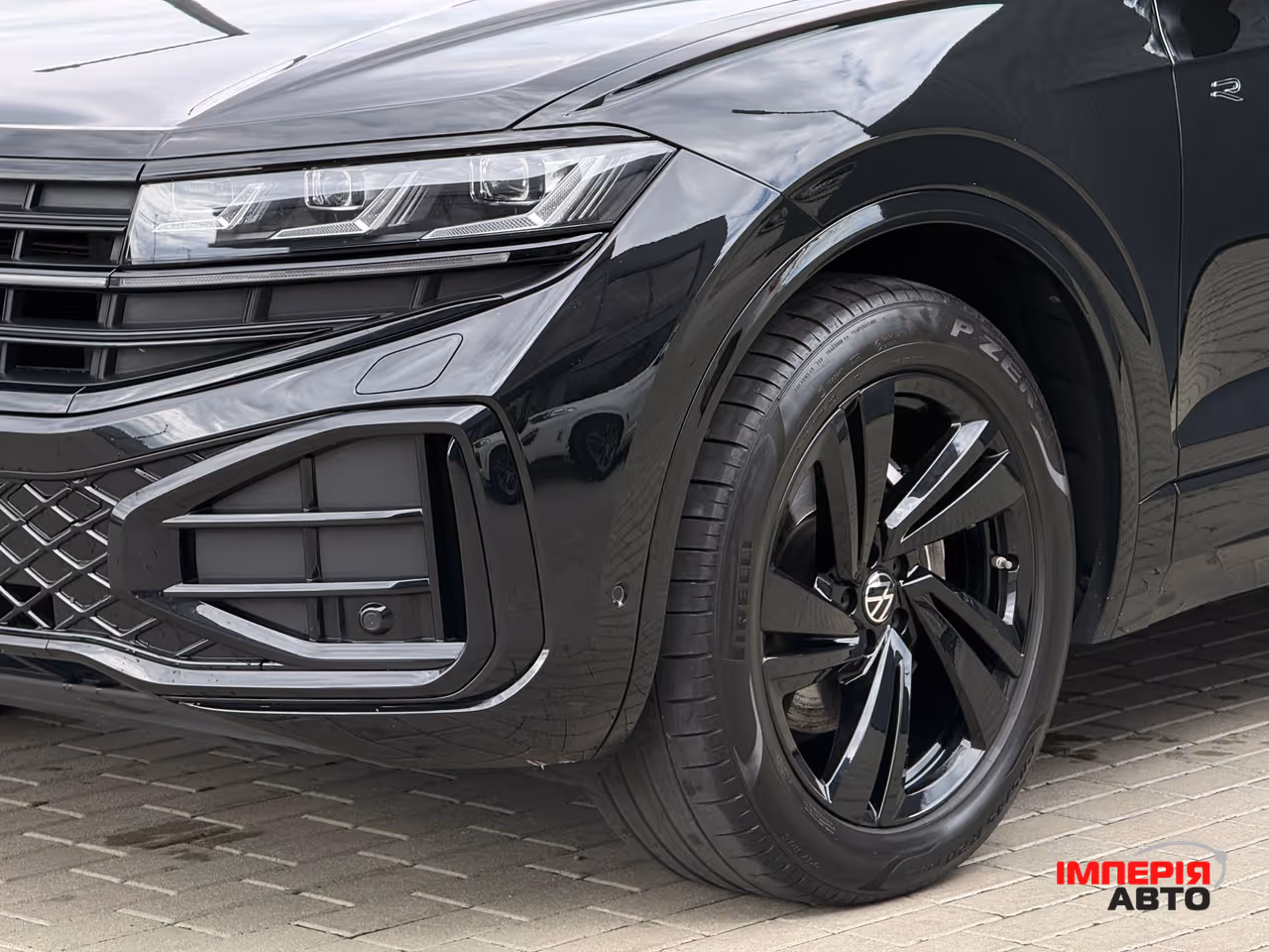 Volkswagen Touareg - фото 9