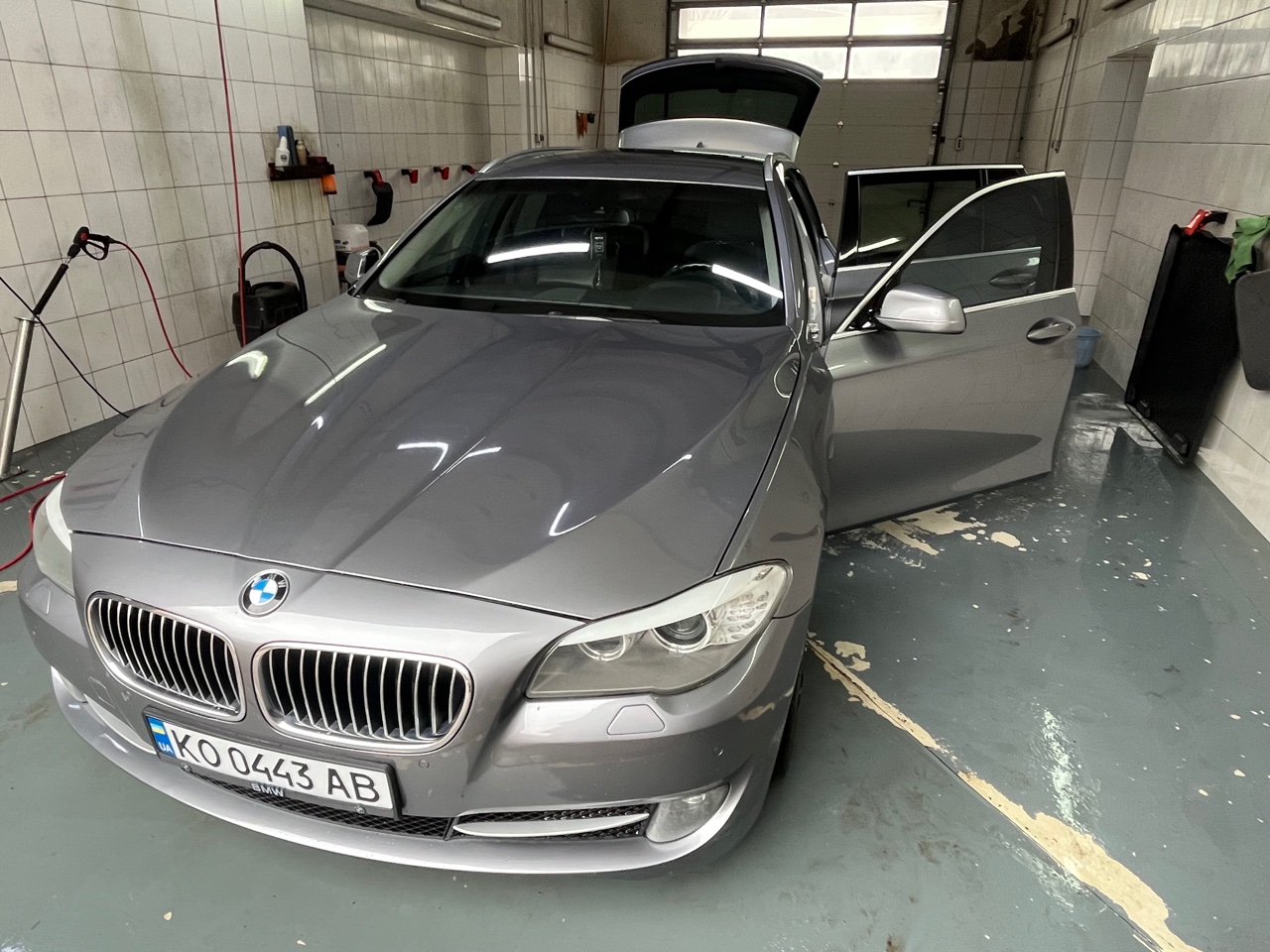 BMW 5 серії - фото 7