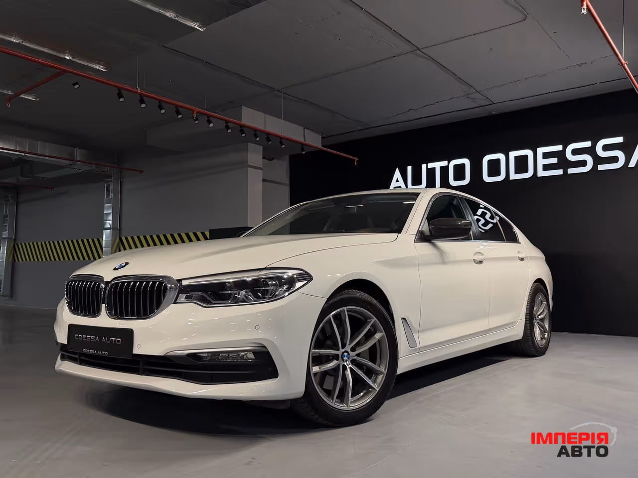 BMW 5 серії - фото 1