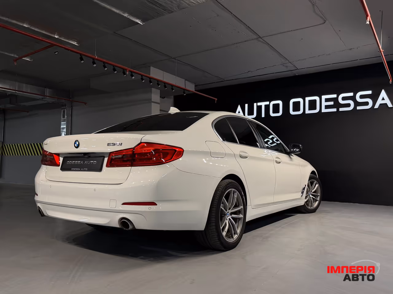 BMW 5 серії - фото 12