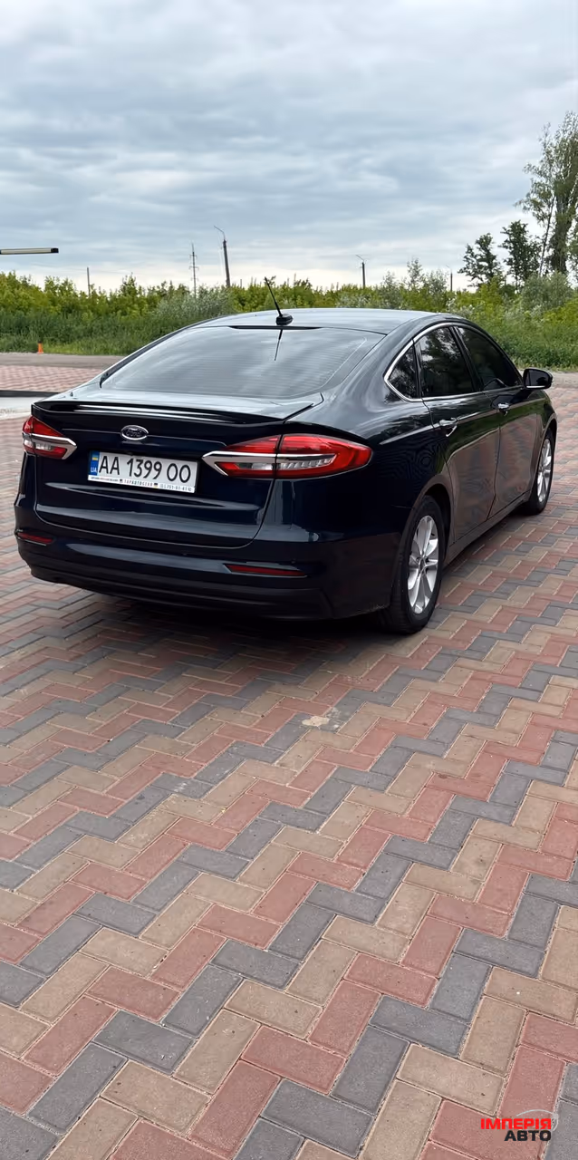 Ford Fusion USA - фото 3