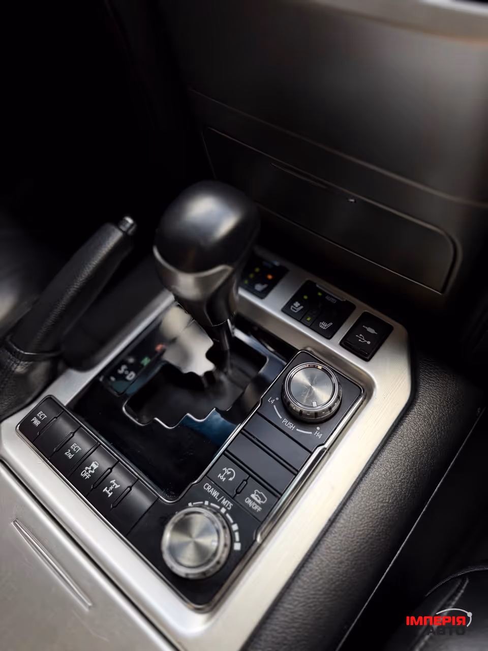 Toyota Land Cruiser - фото 24