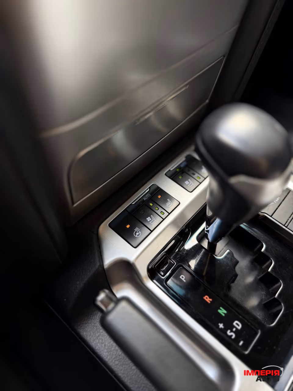 Toyota Land Cruiser - фото 23