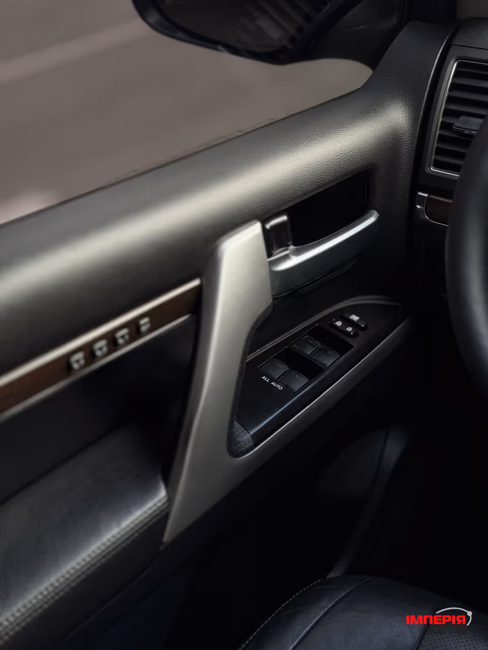 Toyota Land Cruiser - фото 29