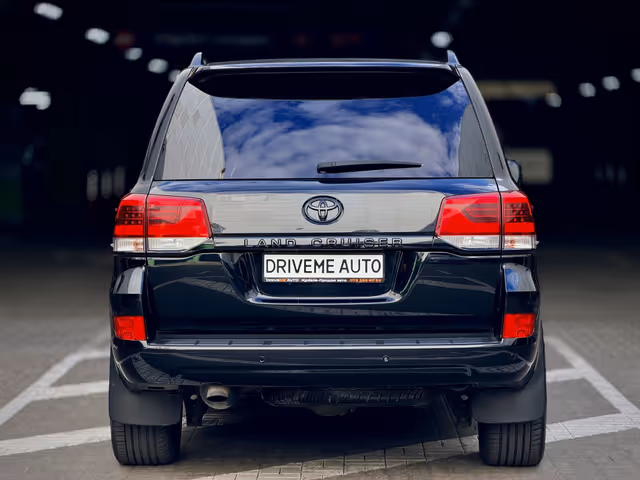 Toyota Land Cruiser - фото 5