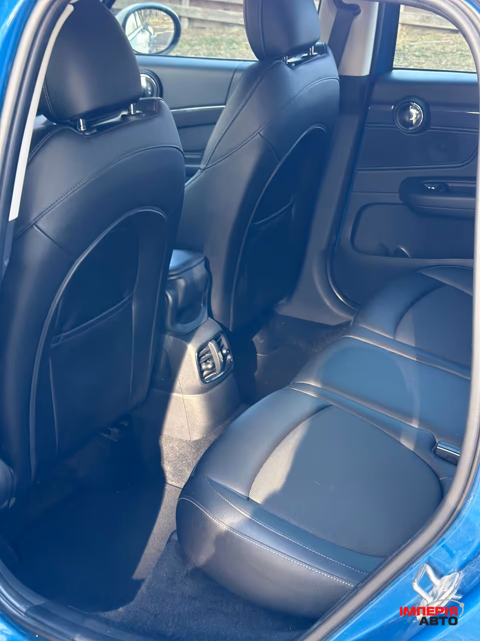 Mini Countryman - фото 23