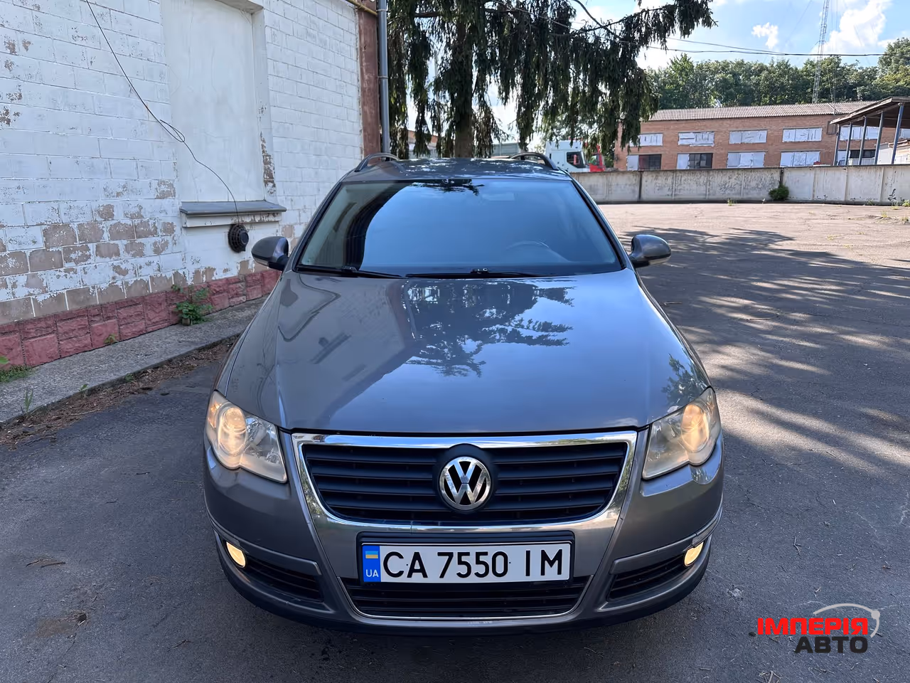 Volkswagen Passat - фото 2
