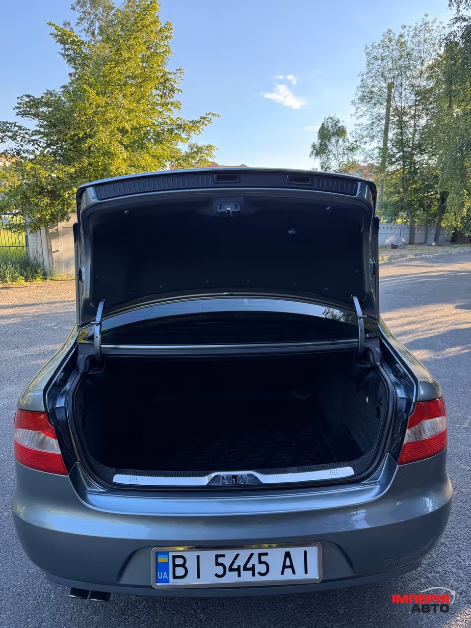 Skoda Superb - фото 14