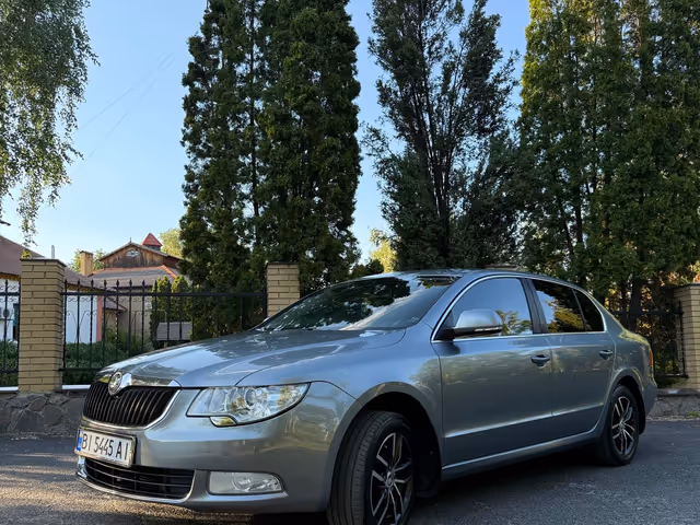 Skoda Superb - фото 3