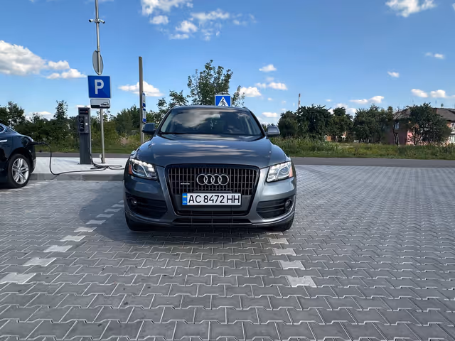 Audi Q5 - фото 2