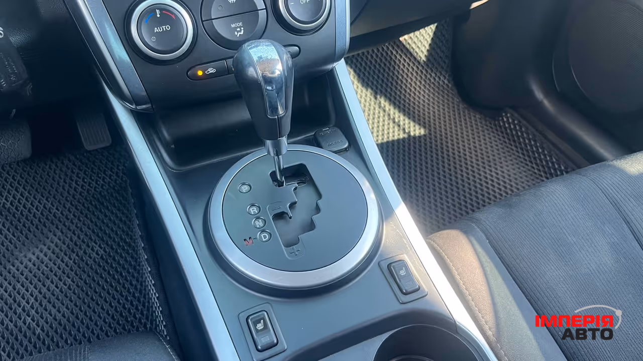 Mazda CX-7 - фото 10