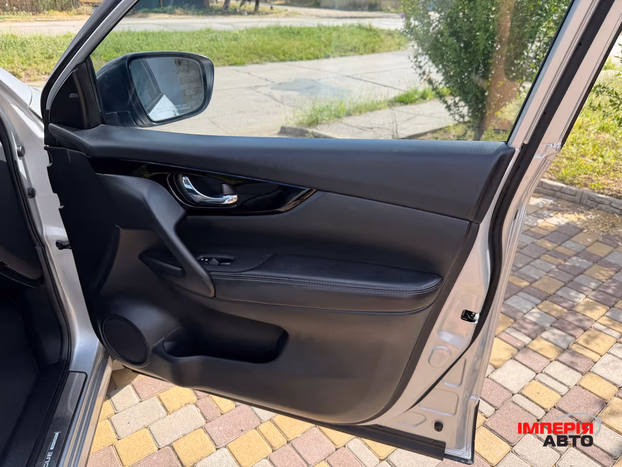 Nissan Rogue Sport - фото 8