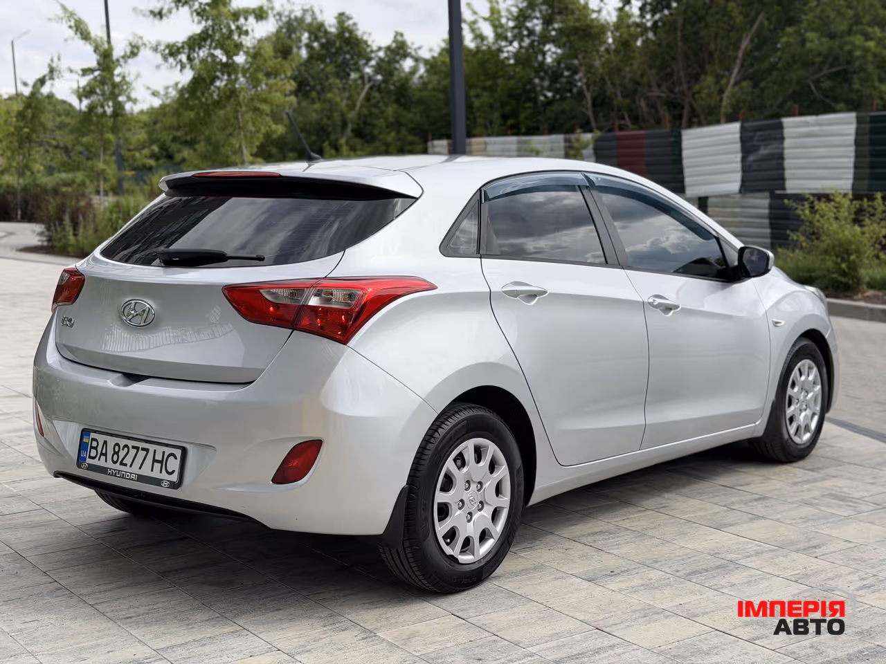 Hyundai i30 - фото 15