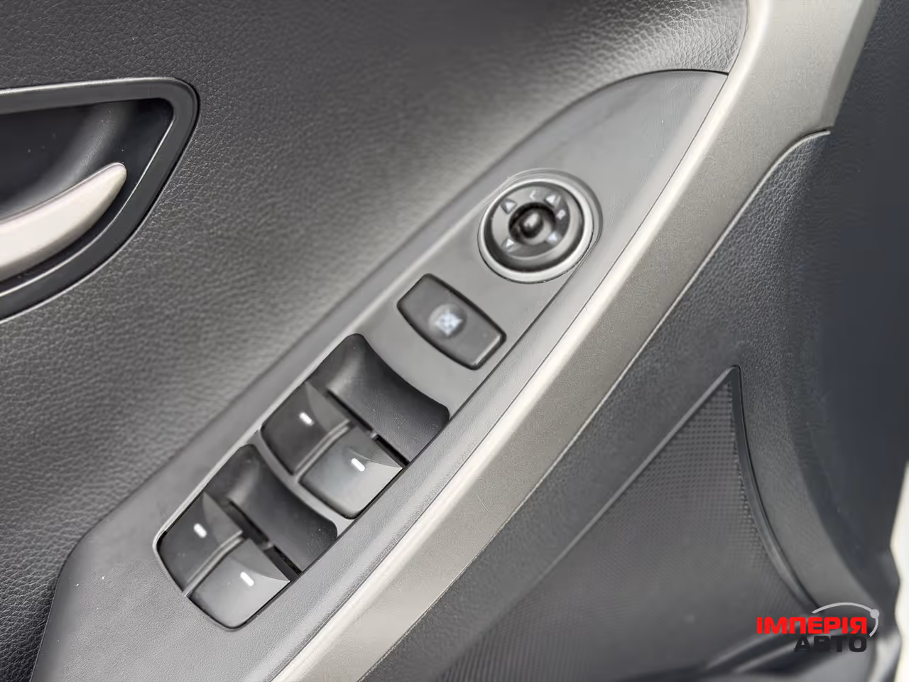 Hyundai i30 - фото 32