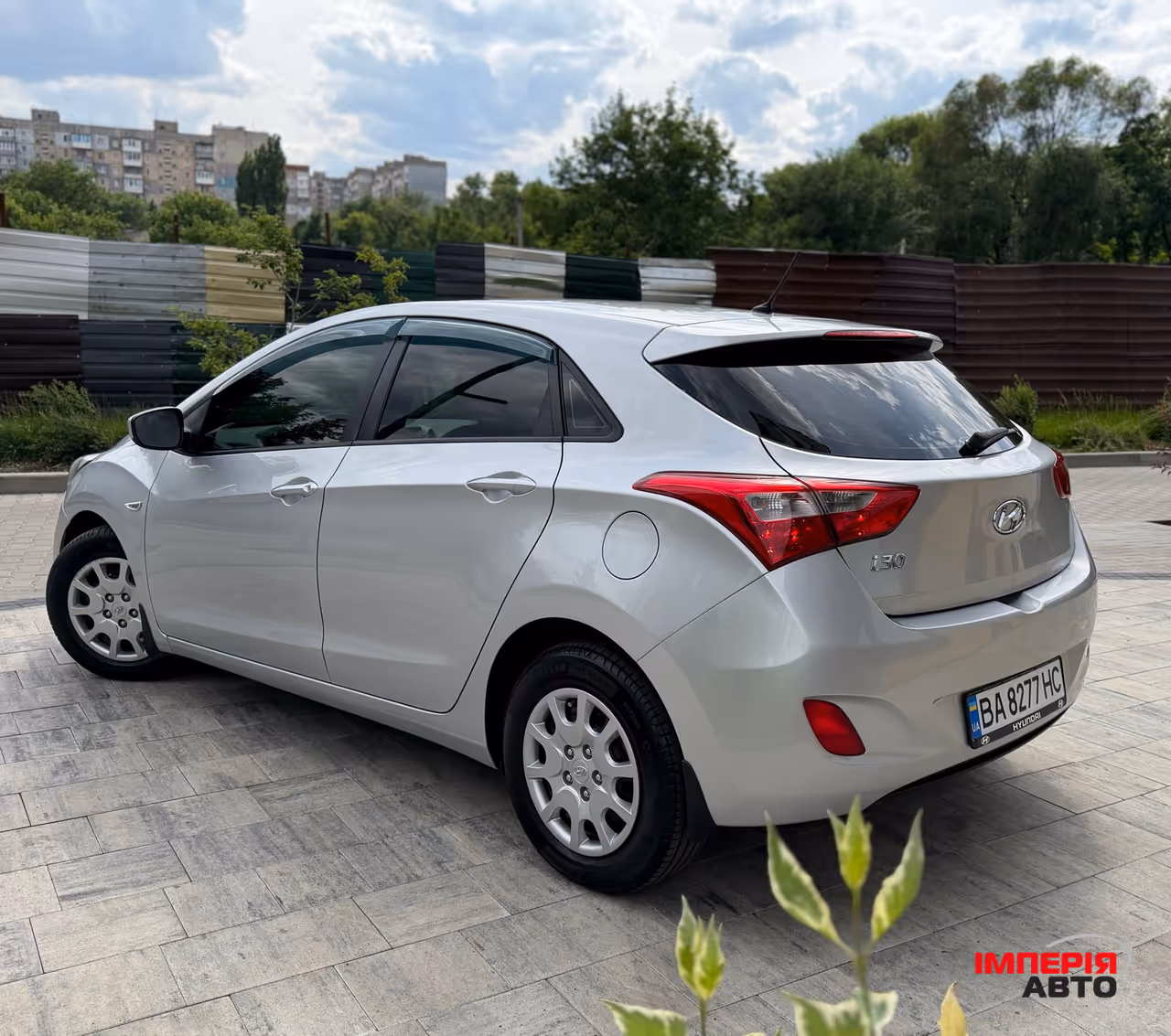 Hyundai i30 - фото 11