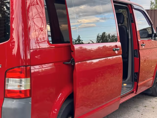Volkswagen Transporter - фото 2
