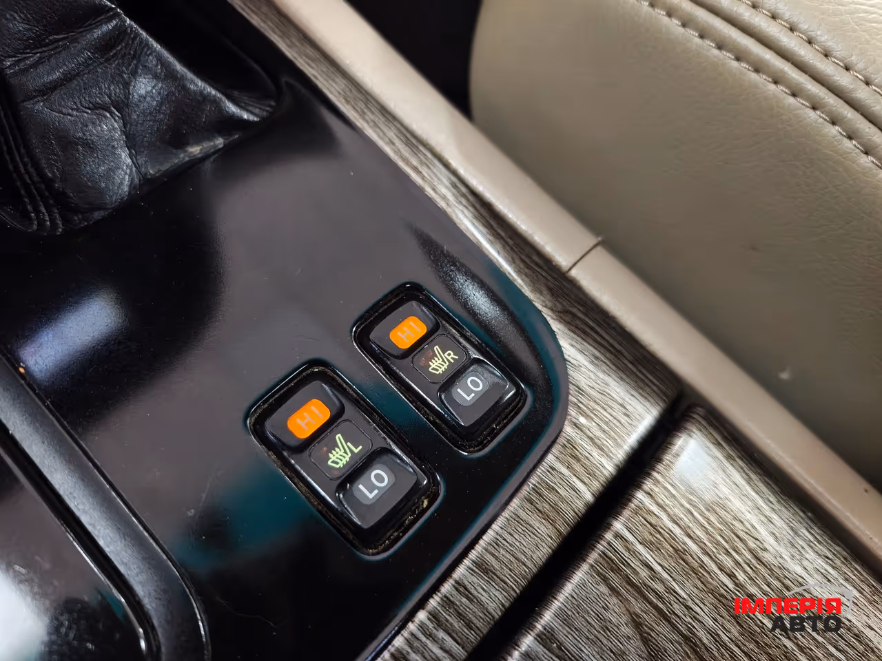 Lexus LX - фото 17