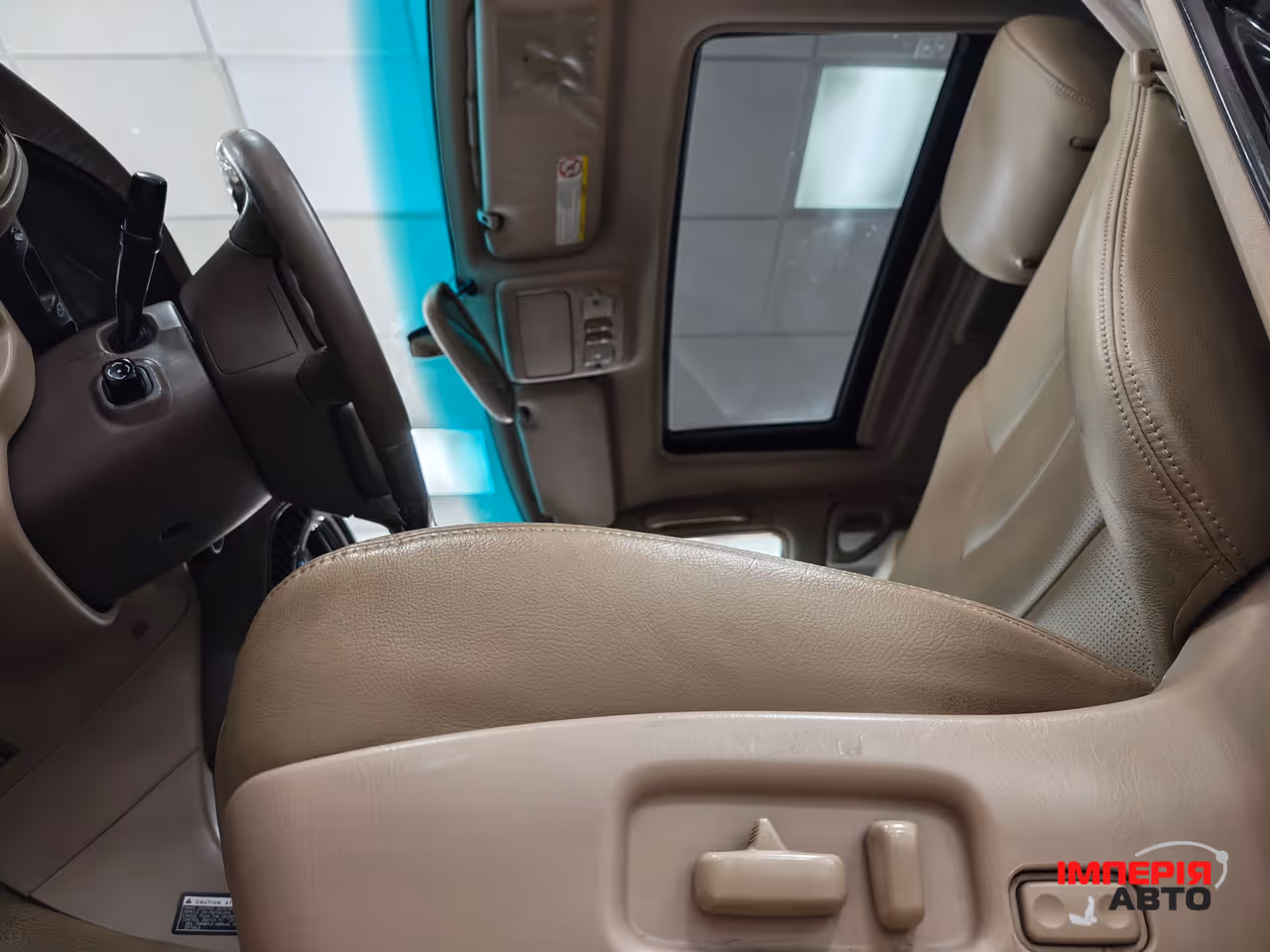 Lexus LX - фото 11