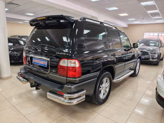Lexus LX - фото 5