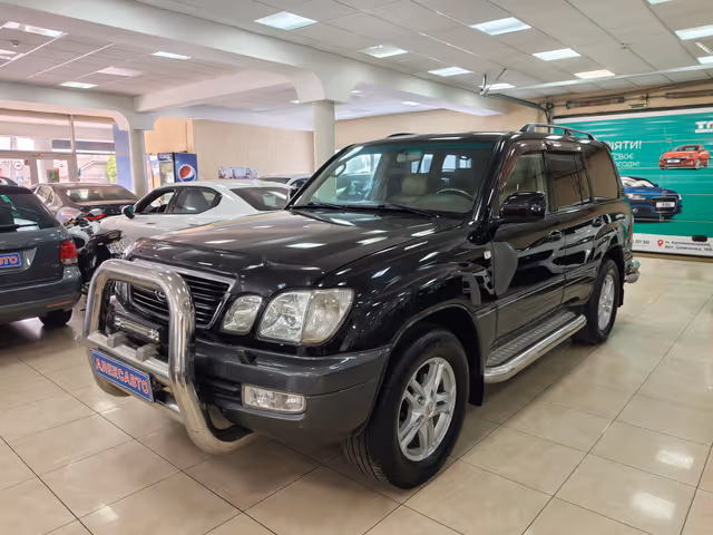 Lexus LX - фото 1