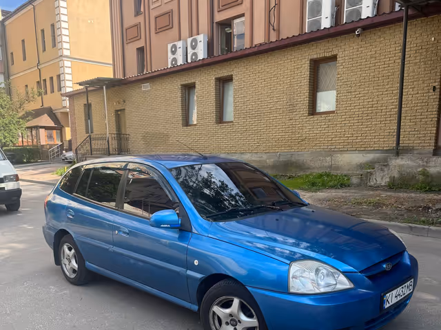Kia Rio - фото 3