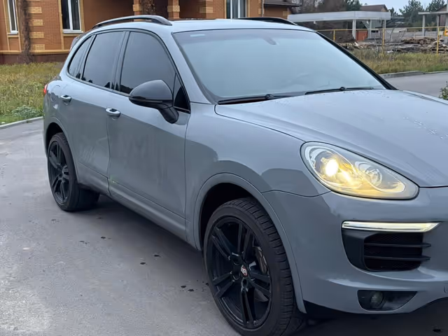 Porsche Cayenne - фото 2