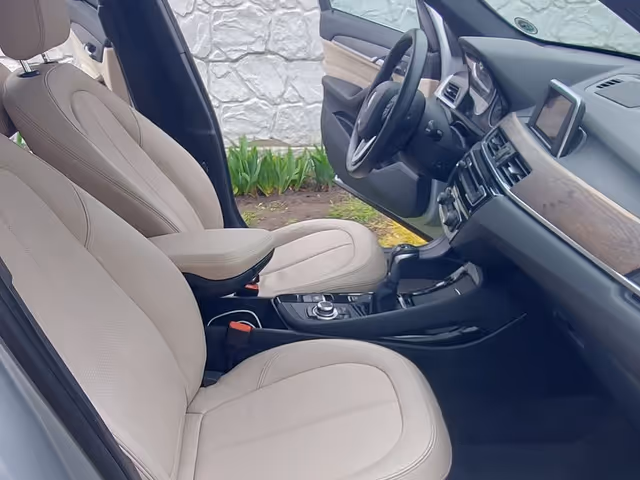 BMW X1 - фото 3