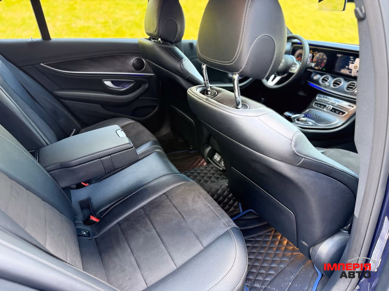 Mercedes-Benz E-Класс - фото 27