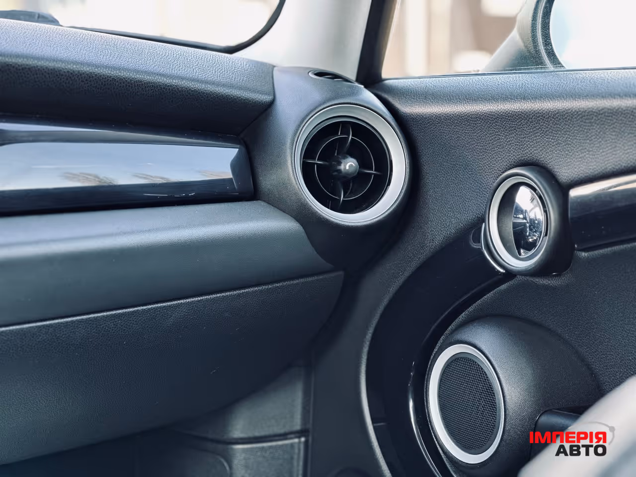Mini Clubman - фото 23