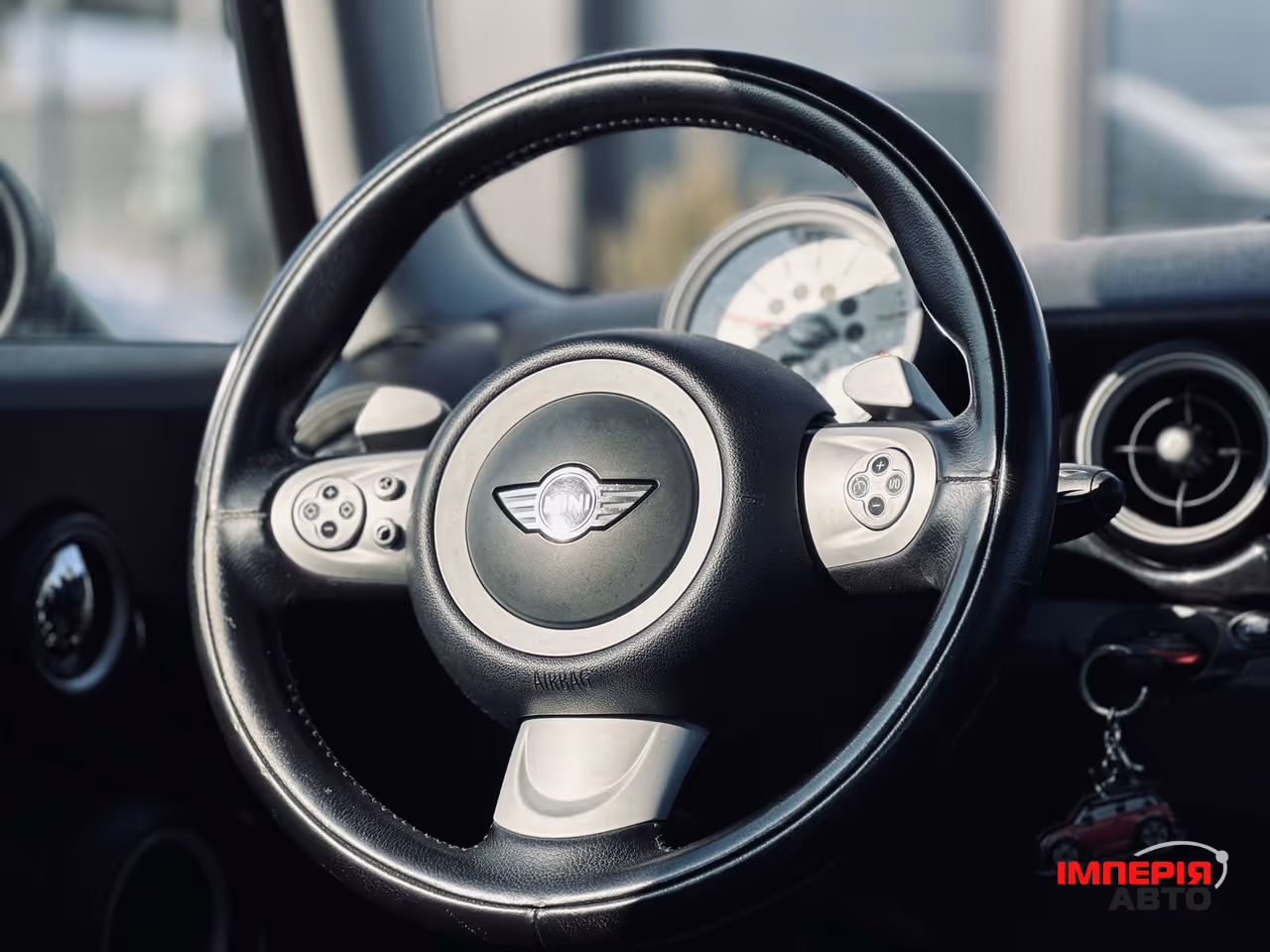 Mini Clubman - фото 22