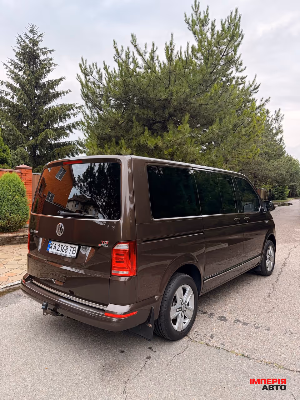 Volkswagen Multivan - фото 7