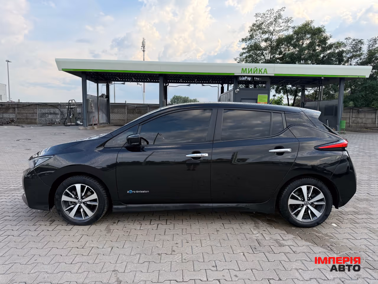 Nissan Leaf - фото 7