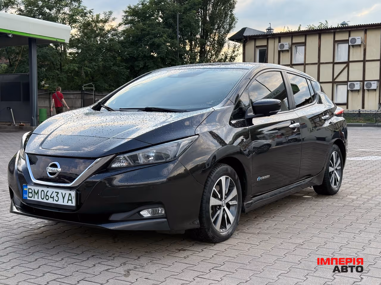 Nissan Leaf - фото 2