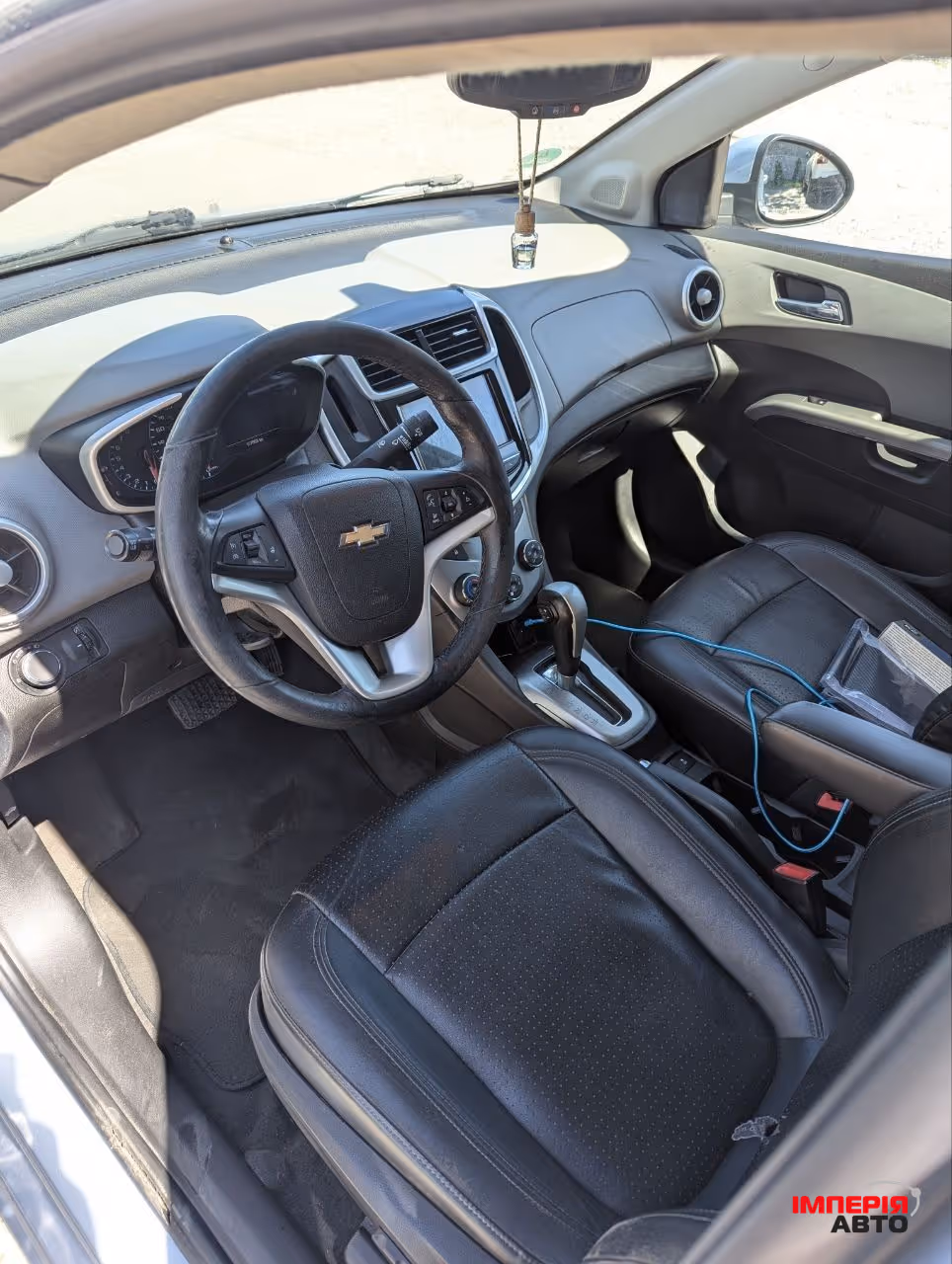 Chevrolet Sonic - фото 13