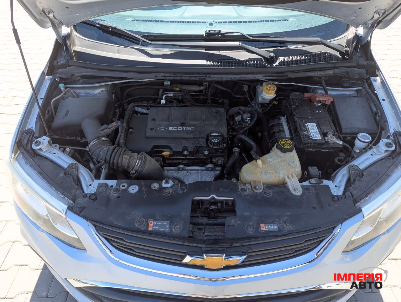 Chevrolet Sonic - фото 9