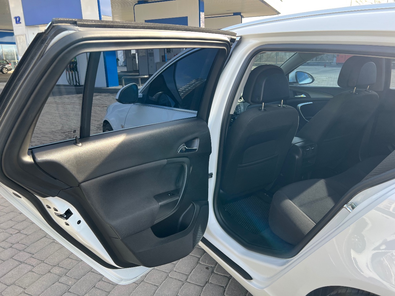 Opel Insignia - фото 20