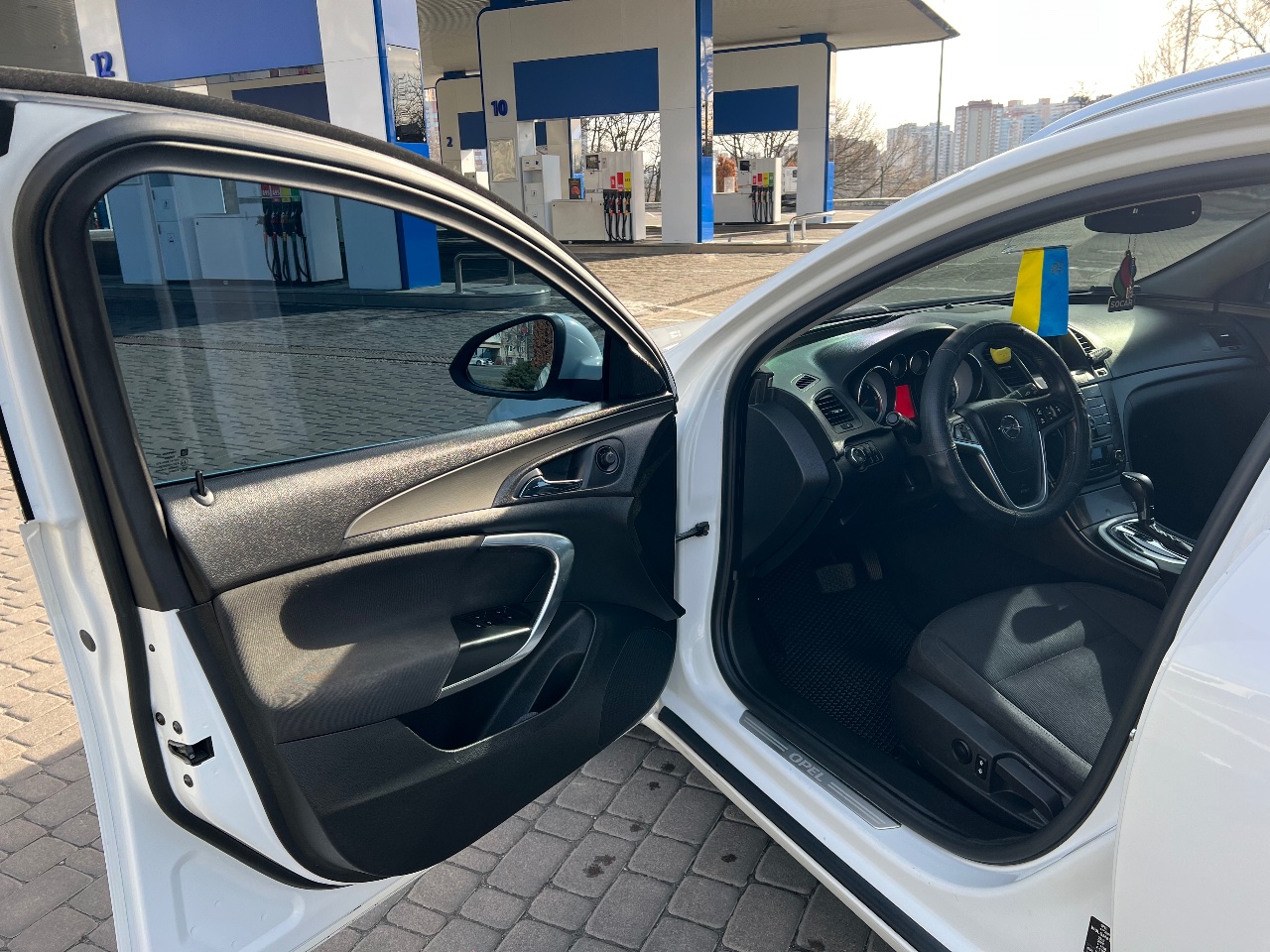 Opel Insignia - фото 5