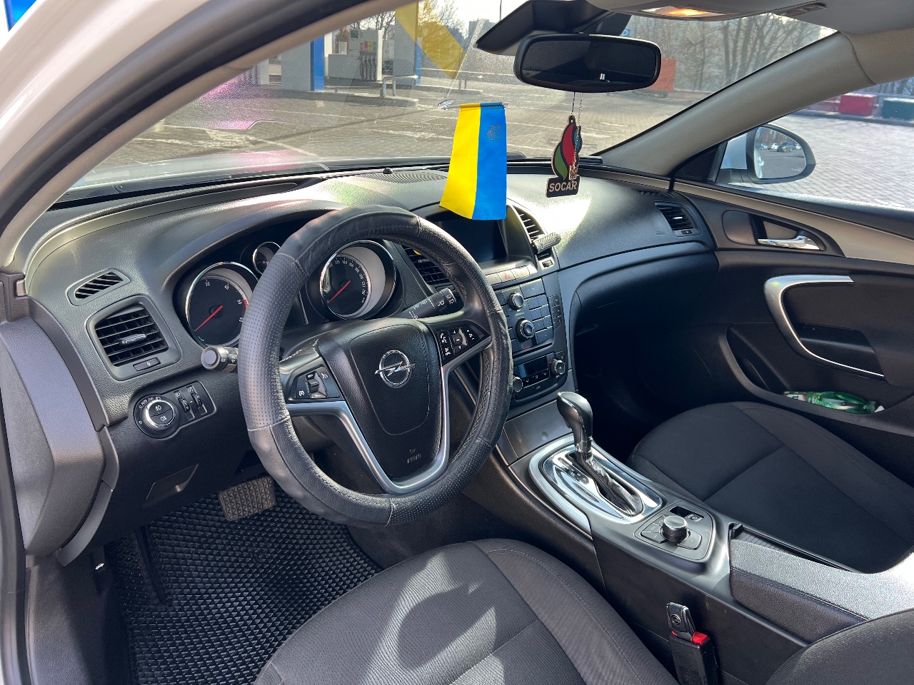 Opel Insignia - фото 10