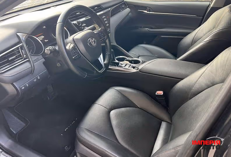 Toyota Camry - фото 7