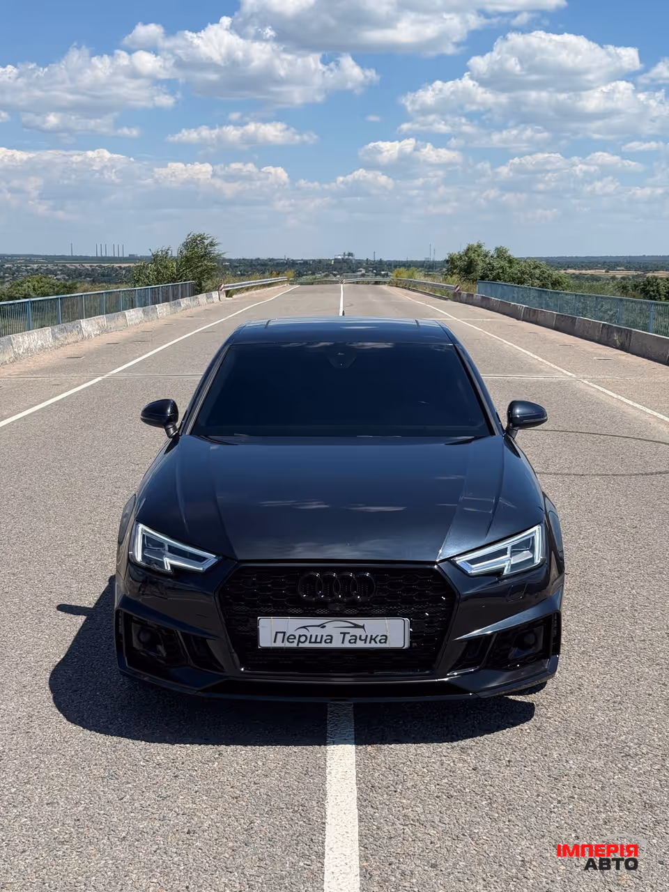 Audi A4 - фото 1