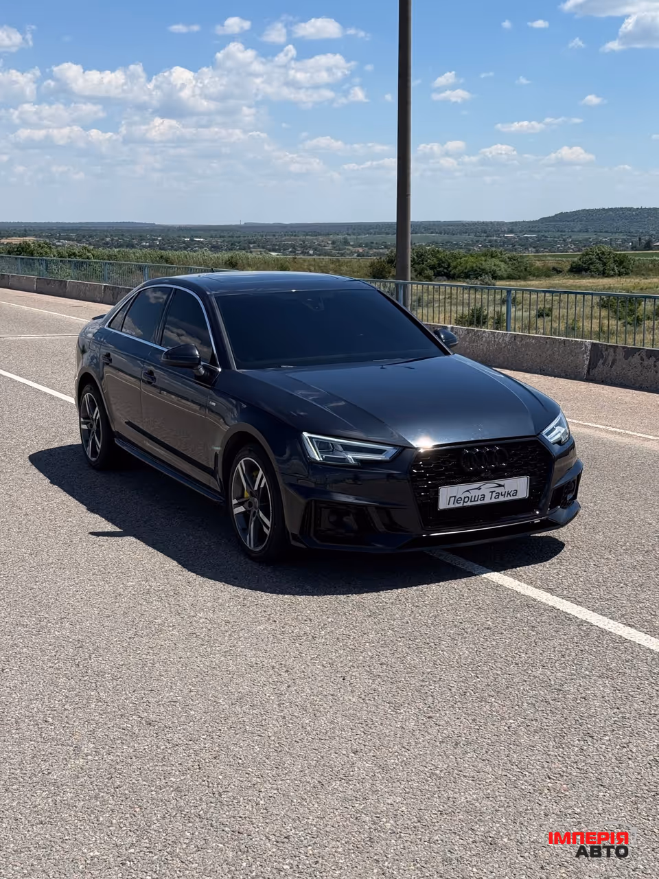 Audi A4 - фото 3