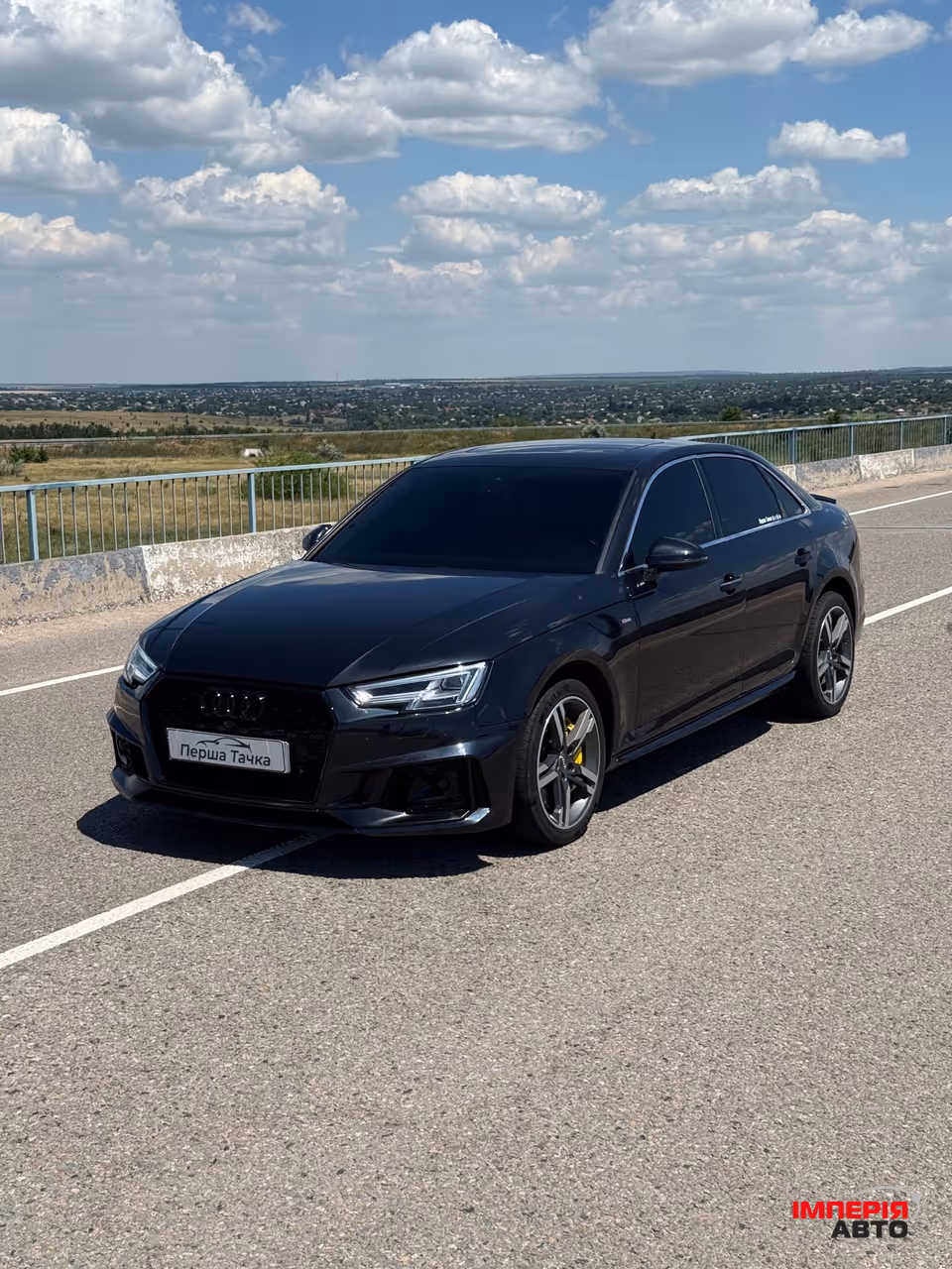 Audi A4 - фото 2