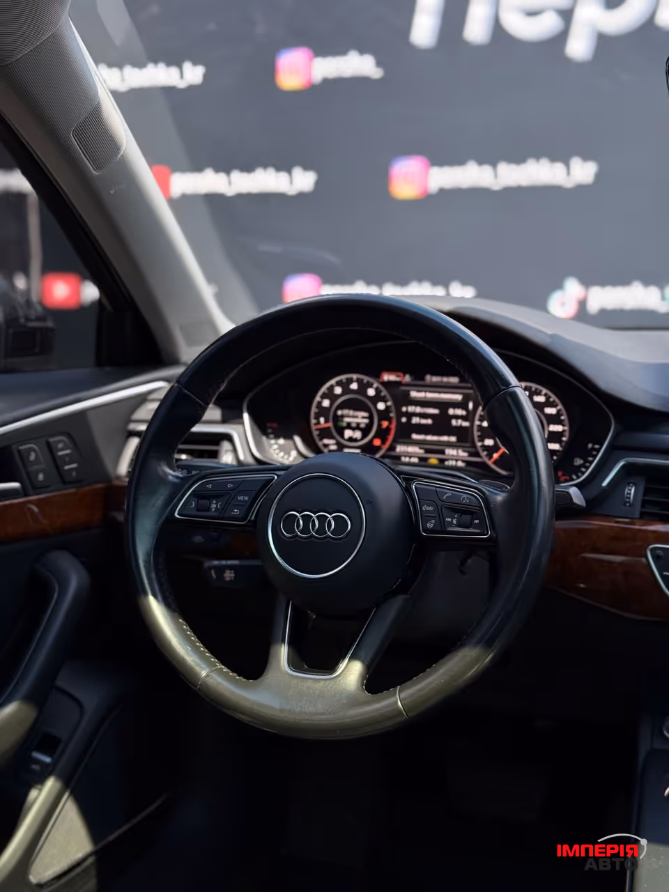 Audi A4 - фото 19